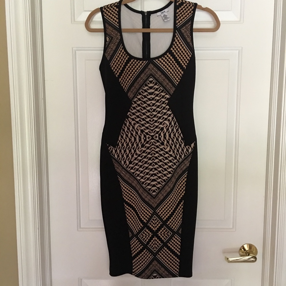 WORN ONCE BAR III PATTERNED BODYCON DRESS